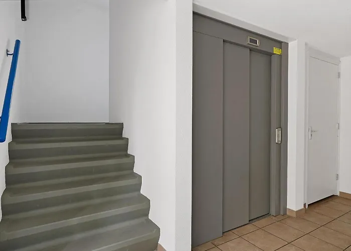 Kabbelaarsbank 411 - Port Marina Zelande Not Intended For Company Or Work-related *