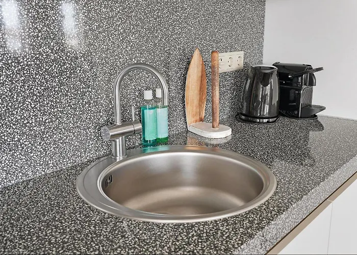 Kabbelaarsbank 411 - Port Marina Zelande Not Intended For Company Or Work-related